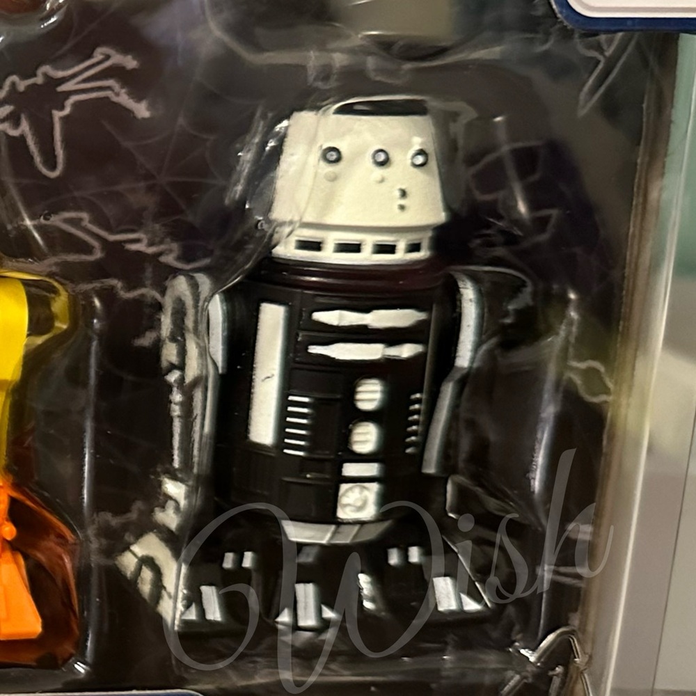 Star Wars Droid Factory R2-BOO, R2-BOO17, R4-BOO18, R5-BOO19, R7-FNG - Picture 9 of 13